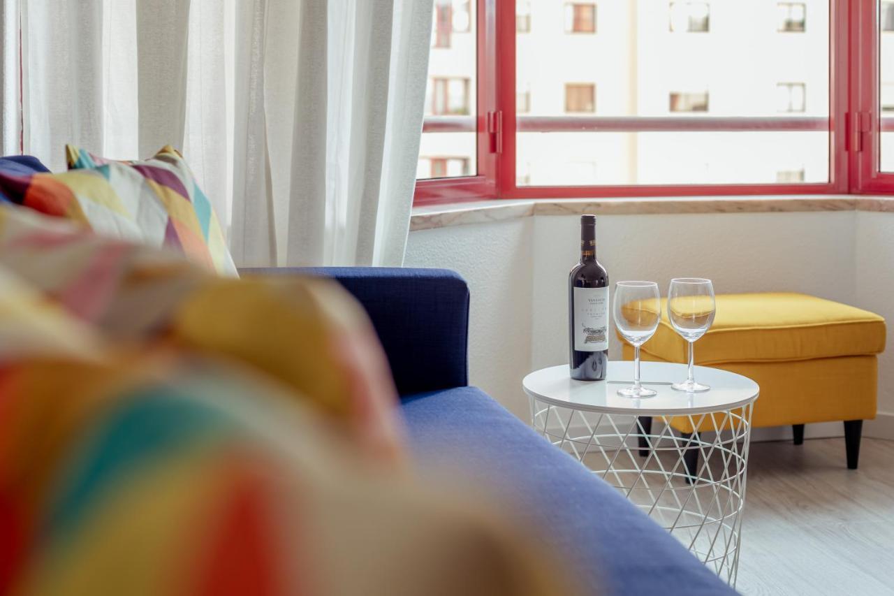 Elegant 3 Bedroom Apt - City Centre - Garage - Metro Lisboa Ngoại thất bức ảnh