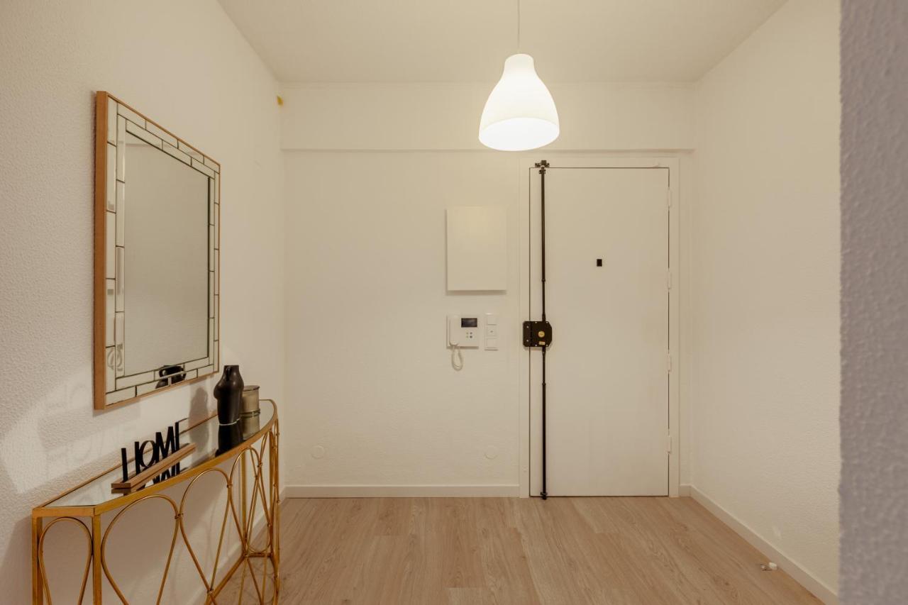 Elegant 3 Bedroom Apt - City Centre - Garage - Metro Lisboa Ngoại thất bức ảnh