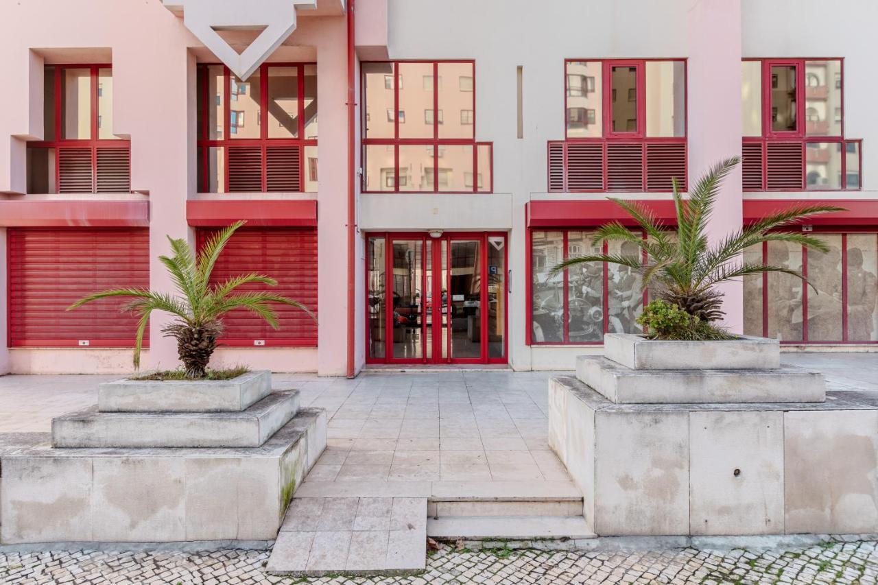 Elegant 3 Bedroom Apt - City Centre - Garage - Metro Lisboa Ngoại thất bức ảnh