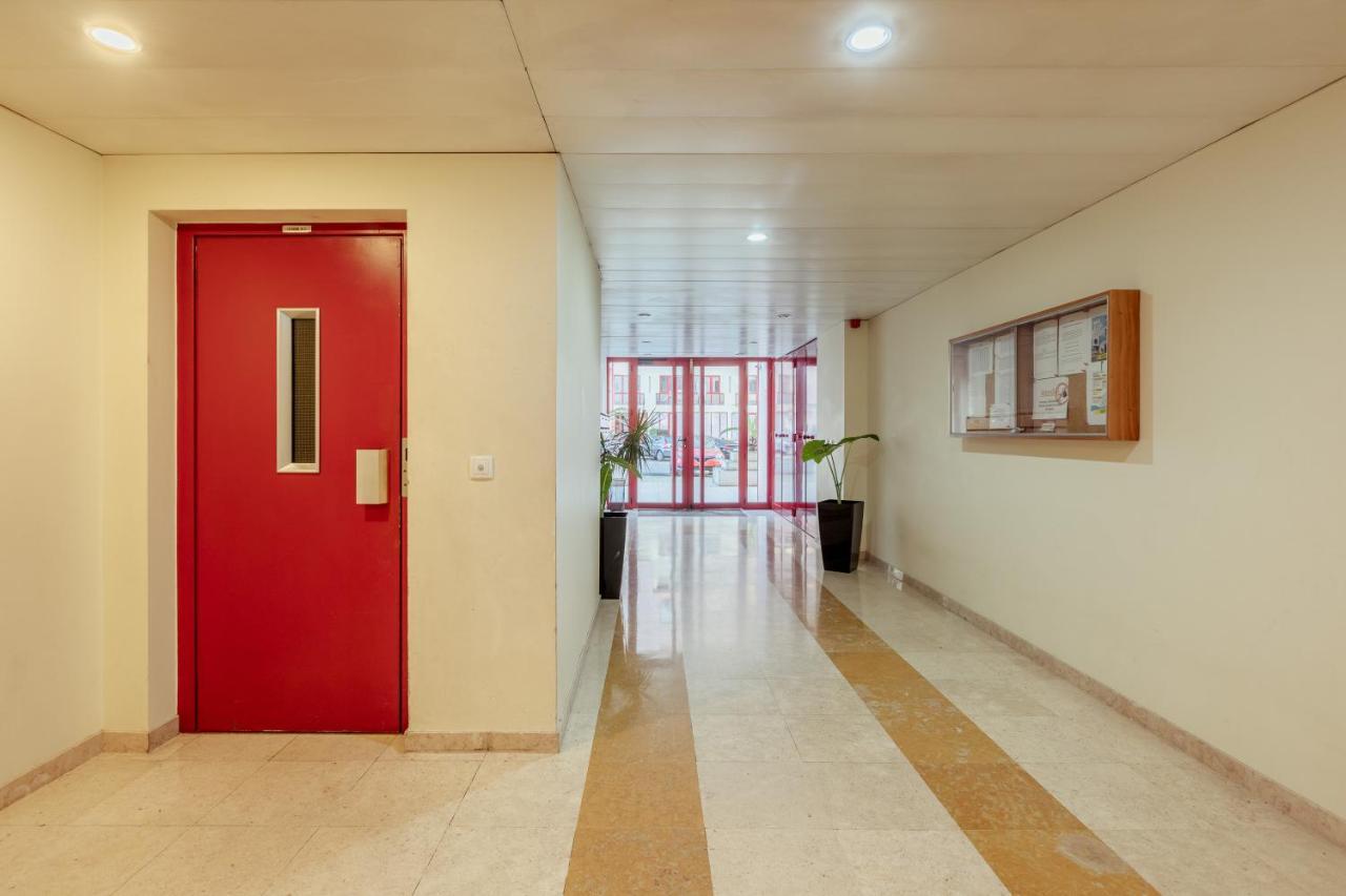 Elegant 3 Bedroom Apt - City Centre - Garage - Metro Lisboa Ngoại thất bức ảnh