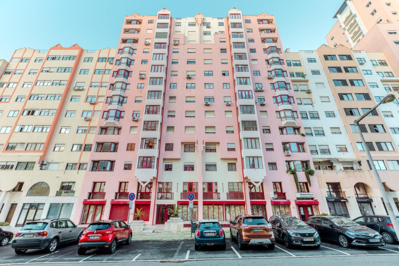 Elegant 3 Bedroom Apt - City Centre - Garage - Metro Lisboa Ngoại thất bức ảnh